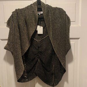 Calvin Klein~ NWT!!~ Metallic Shawl